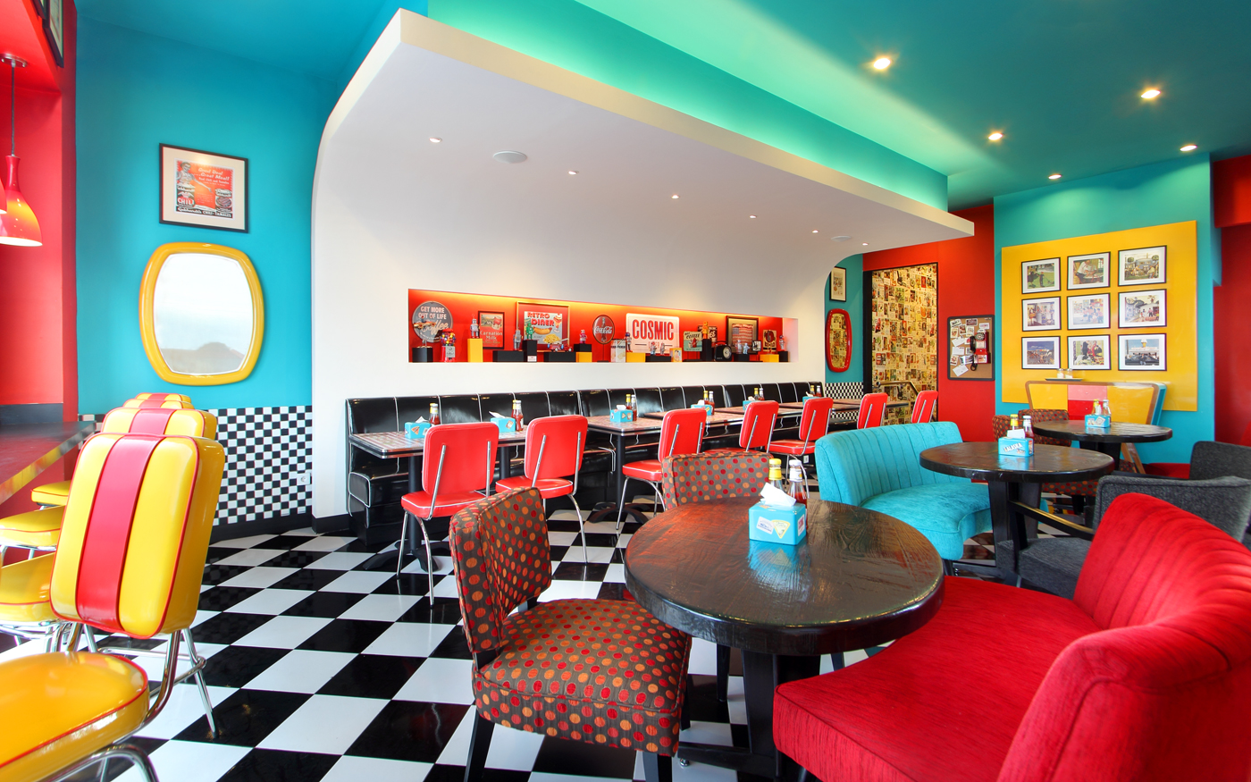 Cosmic Diner 7 Bali Resto Unik