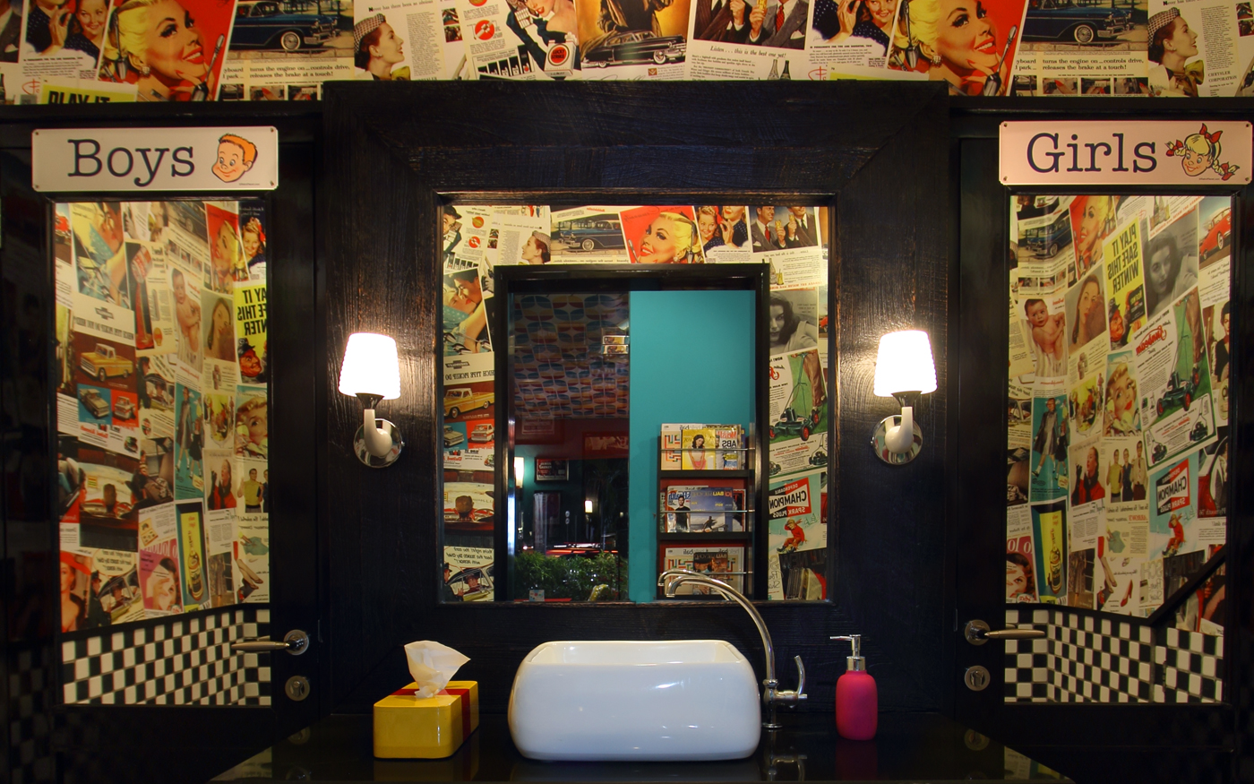 Cosmic Diner 7 Bali Resto Unik