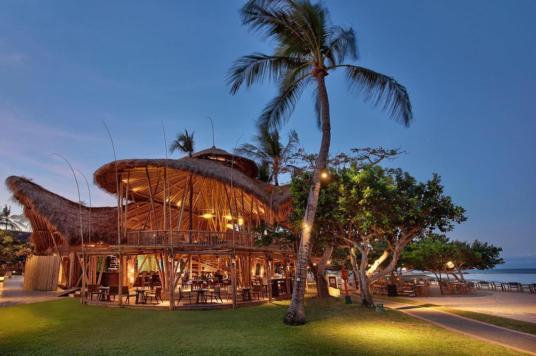 Tamarind Kitchen & Lounge 5 Spot Halal Biar Kamu Makan Tanpa Cemas di Bali