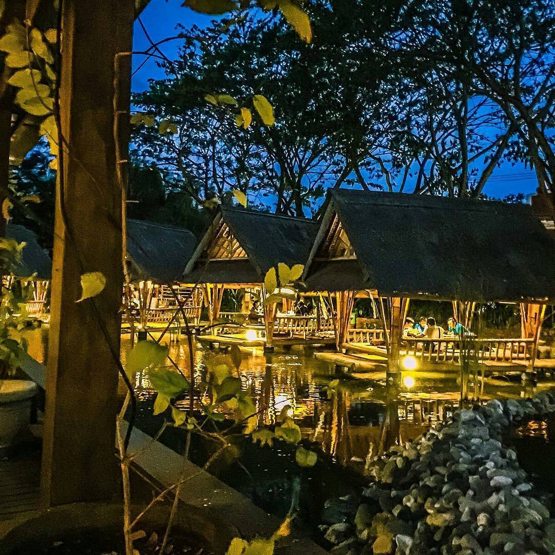 Bale Udang Mang Engking 5 Spot Halal Biar Kamu Makan Tanpa Cemas di Bali
