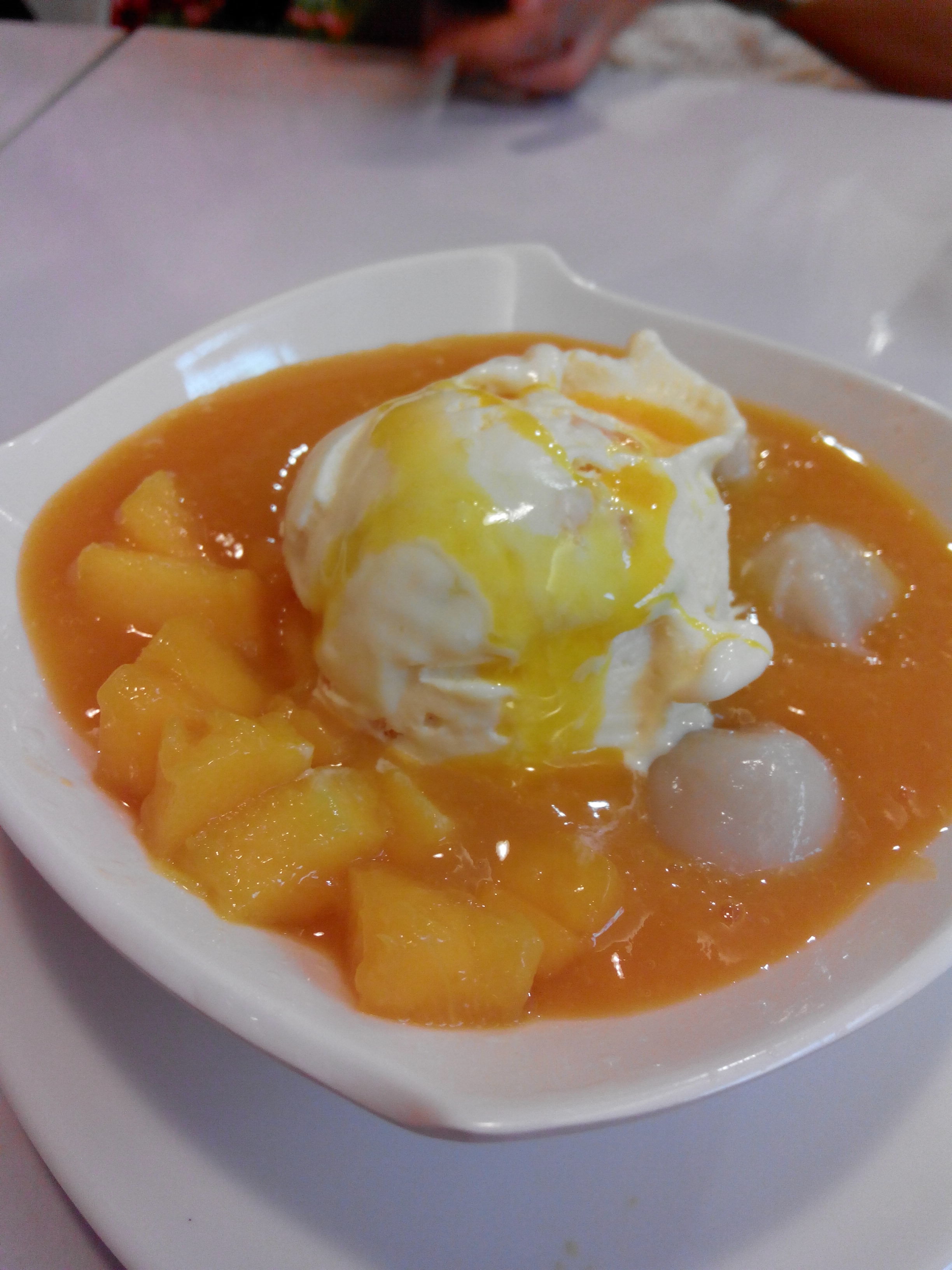 Honey Bean 5 Dessert Mangga Hits Bikin Tubuh Segar dan Instagram Feed Riang