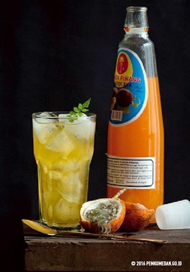 Medan Napoleon oleh-oleh medan bah!