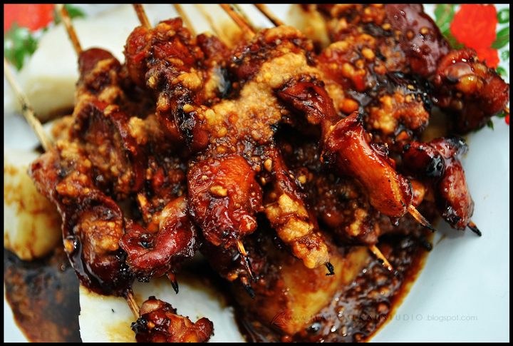 5 Sate Aneh Tapi Nyata yang Ada di Indonesia 4