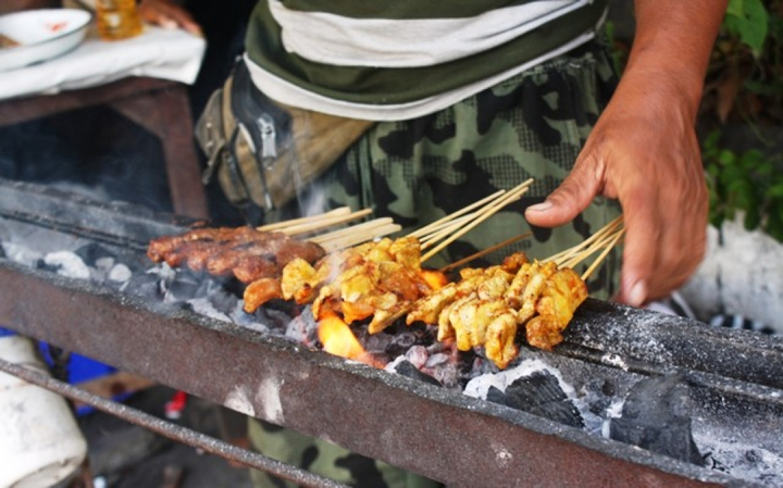 5 Sate Aneh Tapi Nyata yang Ada di Indonesia 5