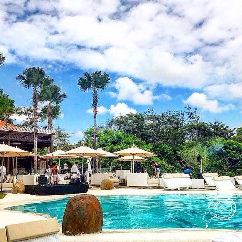 El Kabron Surga Dunia Bisa Dinikmati di Restoran Dengan View Alam Bali Ini