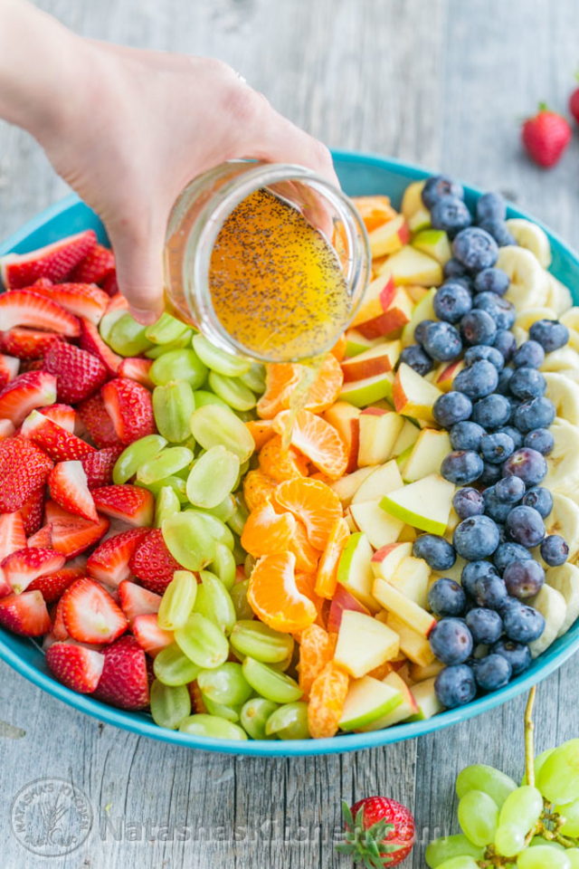 5 Resep Salad Buah Yang Diolah Dalam 3 Langkah Mudah