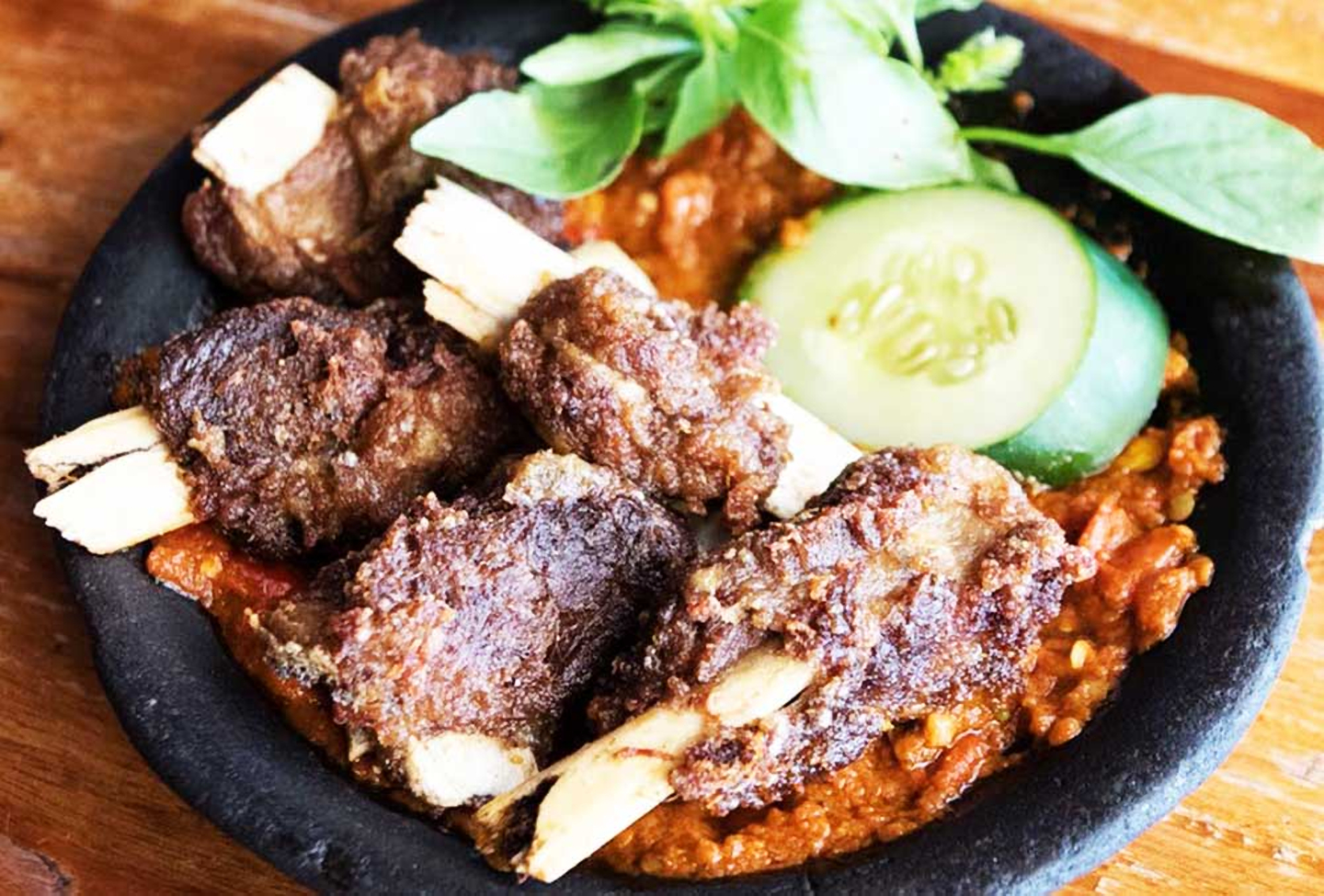 Pedas 8 Spot Pedas di Jakarta yang Ramai dengan Antrean Go-Food