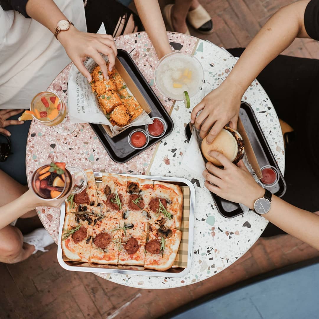 Hasil gambar untuk Picknick Kaliki
