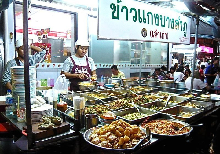 9 Spot Street Food Buat Kamu Yang Mau Liburan Ke Bangkok