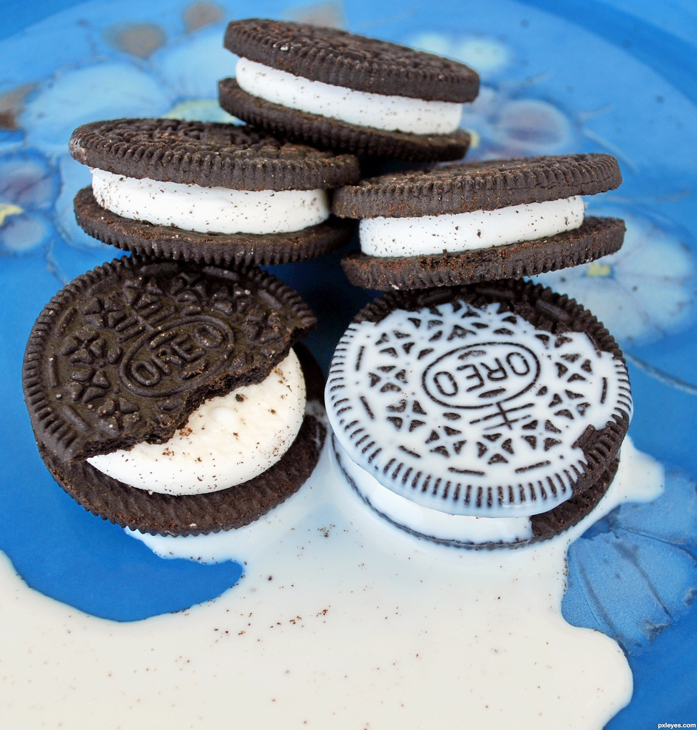 10 Kreasi Oreo yang Bakal Bikin Kamu Makin Cinta Dengan "Diputer