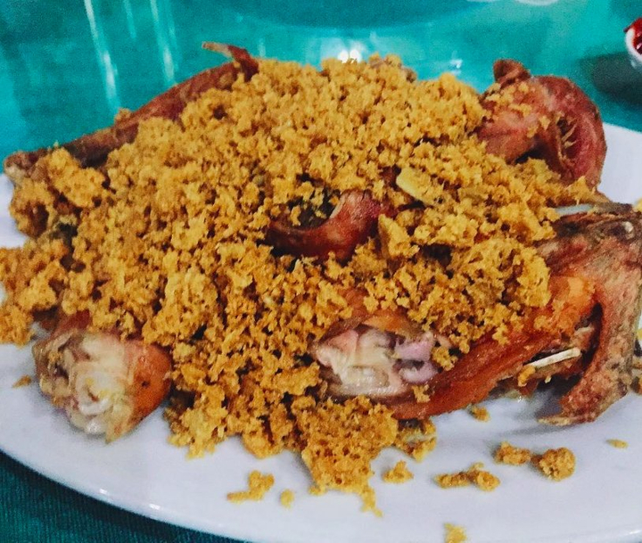 Ayam Goreng Suharti 9 Tempat Makan Legendaris yang Wajib Kamu Coba di Jakarta - eat_it.id