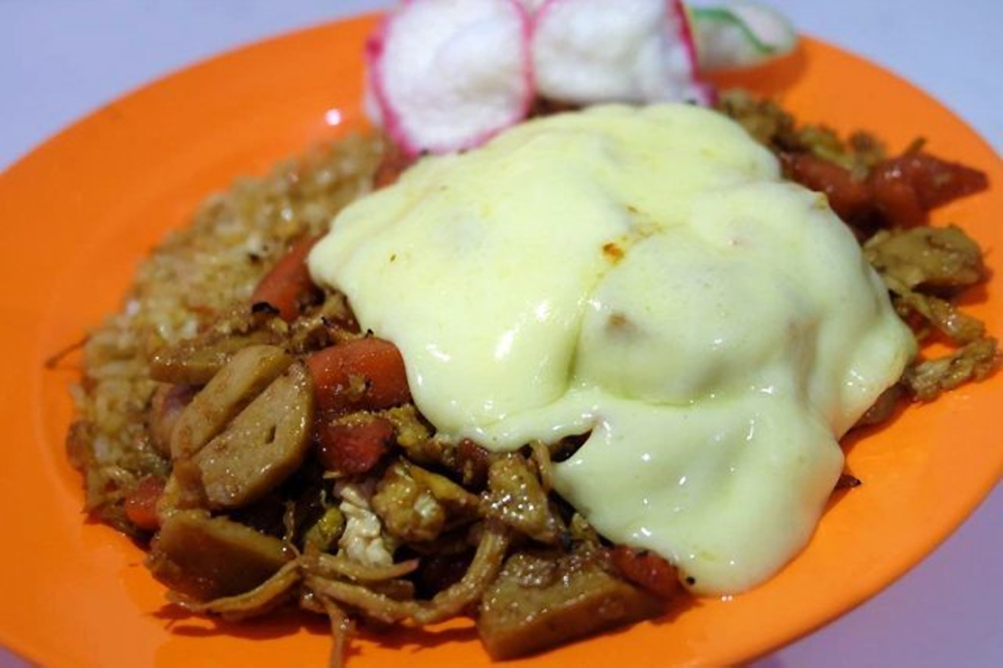 makanan unik kekinian 5 Makanan Pinggiran yang Naik Level dan Bikin Penasaran 