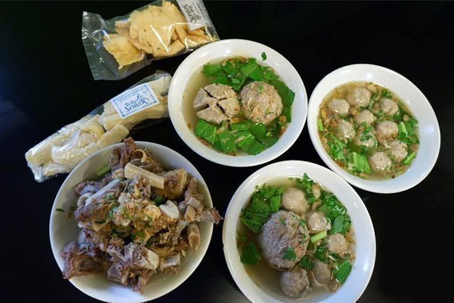 Bakso Semar Rajanya Bakso Urat Yang Buka 24 Jam Di Bandung