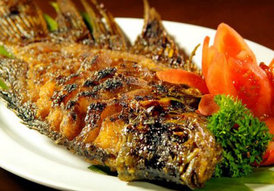 Hasil gambar untuk gubug mang engking bandung