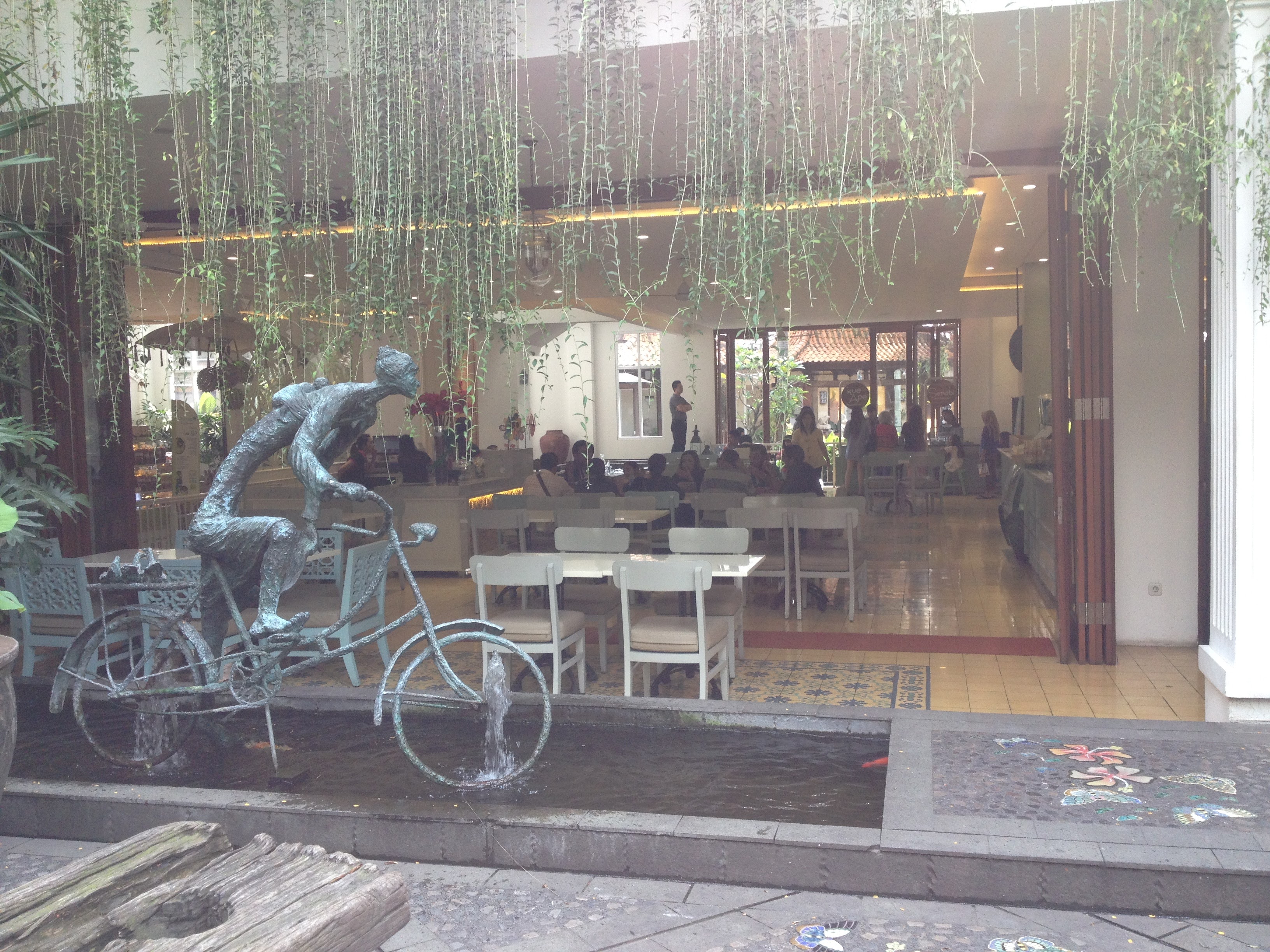 Bandros - Setiabudi  Order Go Food or Booking