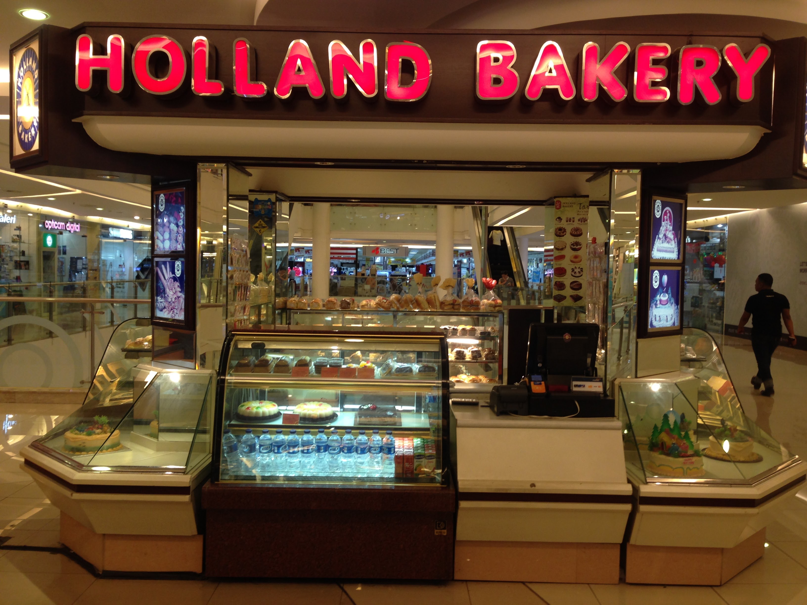Holland Bakery Pluit Order Go Food or Booking