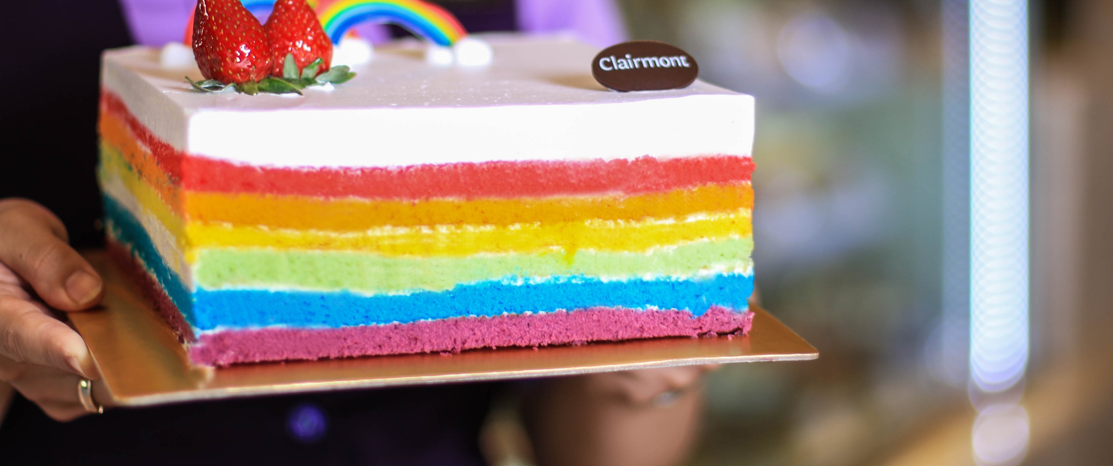 Kue Pelangi Clairmont