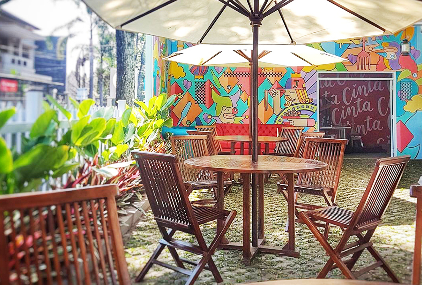 5 Cafe  Asik Buat Kongkow Murah  Meriah Di Bandung 