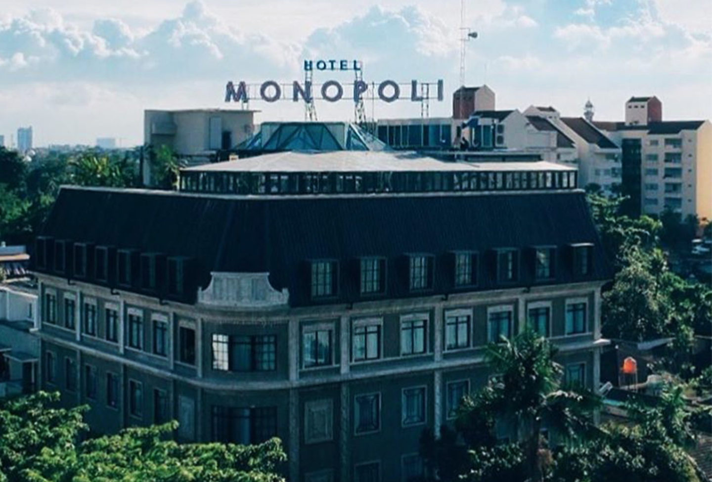 Hotel Monopoli: Antara Culinary, Akomodasi, dan Akulturasi Seni