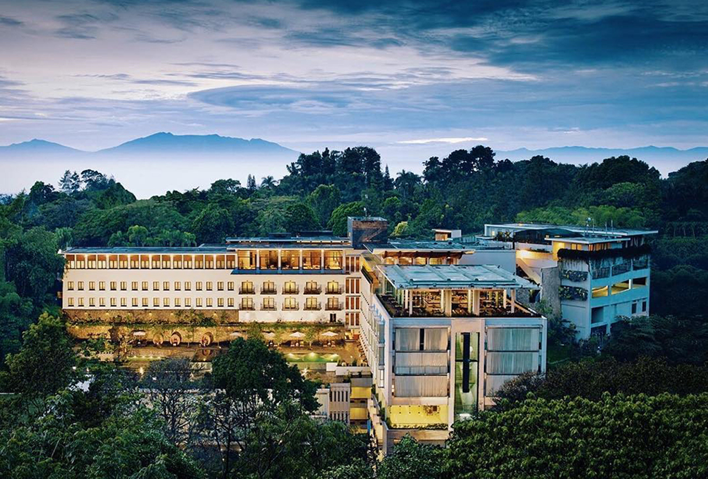 5 Restoran Dengan View Alam Pegunungan di Bandung