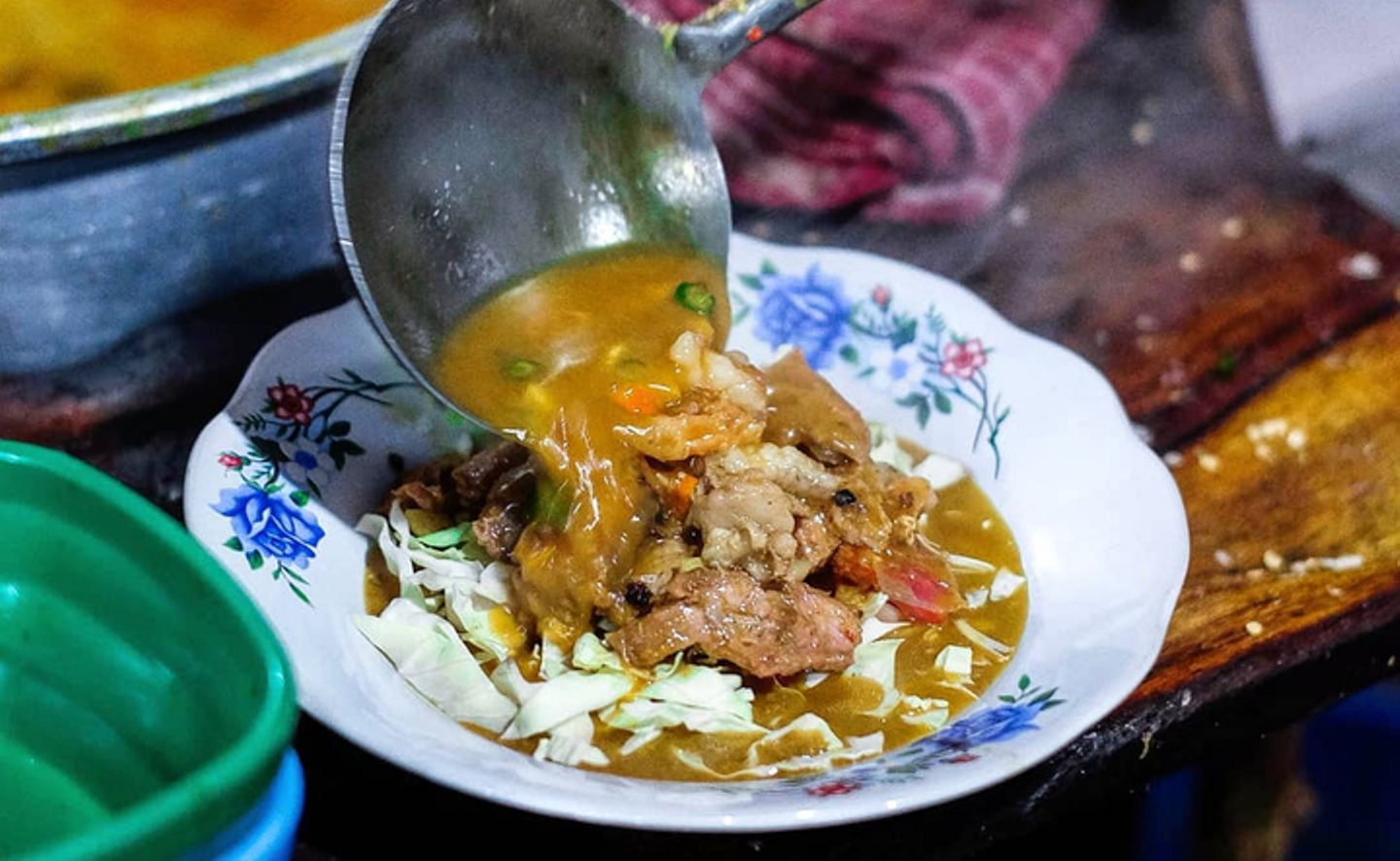 5 Makanan Legendaris yang Cuma Bisa Kamu Temukan di Bogor