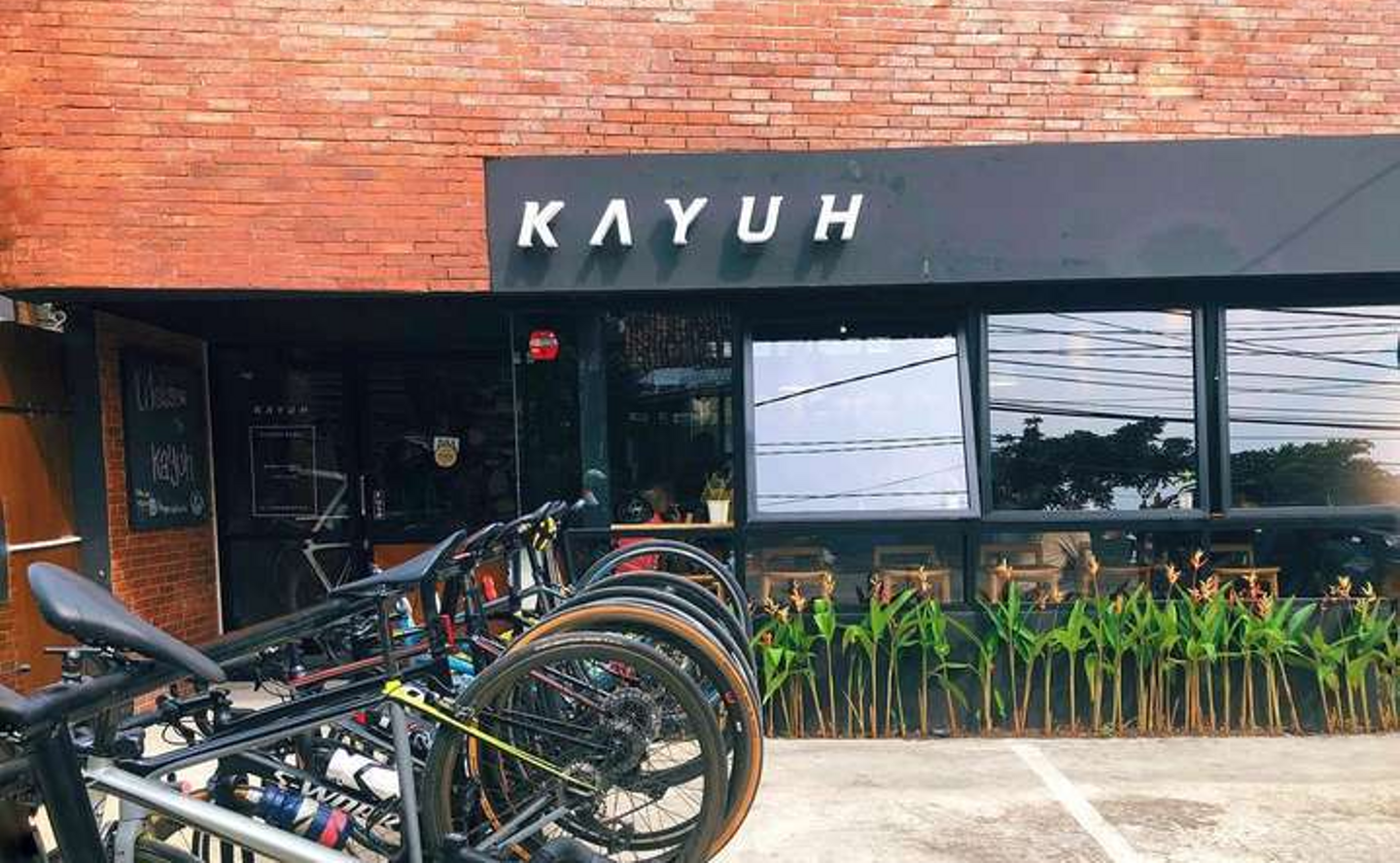 Kayuh Clubhouse: Spot Ngopi Seru Buat Para Pesepeda Ibu Kota