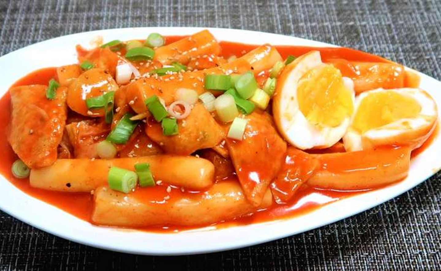 Mengenal Asal Usul Tteokbokki Jajanan Pedas  Hits Asal Korea