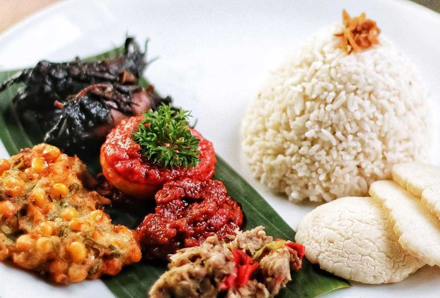 6 Kuliner Indonesia Banget dengan Rasa Mantap di Grand