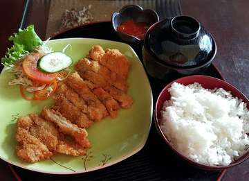 Chicken Katsu Set by Yokunatta, Senayan. Oishii! 👍😍 #latepost #chickenkatsu #katsu #yokunatta #japanesefood #delicious #senayan #foodoftheday #foodstagram #foodphotography #foodporn #foodpics #foodgasm #igfood #instafood #instadaily #vscofood #foodlover #foodculinary #photooftheday #picoftheday #vscocam #eatandtreats #myfunfoodiary #makanluar #anakjajan #jktgo #jakartafoodies #foodshutter #snapthefoodjkt