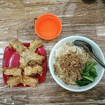 #noodles #siomay #chinesefood #lovenoodles