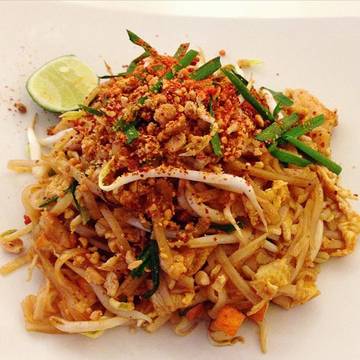 Phad Thai (Thai Fried Noodles) | IDR 40k #JKTFoodBook