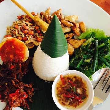 My lunch; nasi campur Bali ❤️ #tomodachi