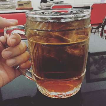 if you say a #glass of #plain #tea , here comes a #jug of it! #enormous #gigantic #mammoth #huge #makassar #id