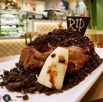 Gojira Ice Cream Bar - photo 5
