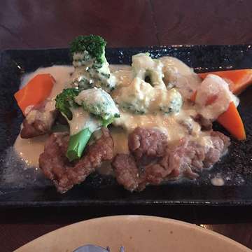 #Jakarta #Brownsugar #Lunch #Batasoyuonrice #Beef #Veggies #Goodfood #Enjoythegoodlife #Loveit