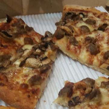 Domino's Pizza - photo 1