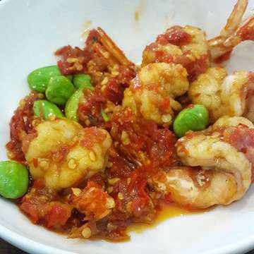Udang balado 😋

#kulinerjakarta
#udangbalado
#pandanbistro
#masakannusantara 
#makanenak
#foodporn
#sukapedas