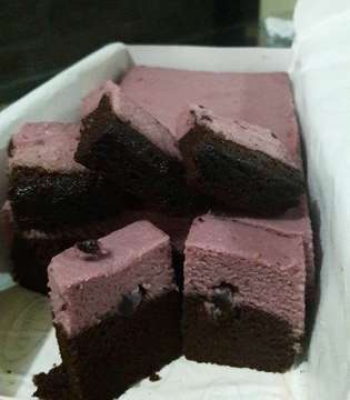 Brownies kukus terfavorite 🍰👌😋
.
.
.
#brownieskkukus #browniesamanda #oleholehbdg #instafood #foodphoto #foodinstagram