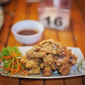 Ayam Goreng Hua Nam
Porong Wei
My second Fave menu setelah ote2nya 😀 ●Rp 62.000