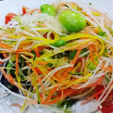 Japanese Salad 
#shuqinculinary #culinary #kuliner #instafood #foodporn #foodie #eat🍴 #brunch #eatandtreats #eatandshout #foodblogger #foodblog #foodrecommended #foodvscoam #japanesefood