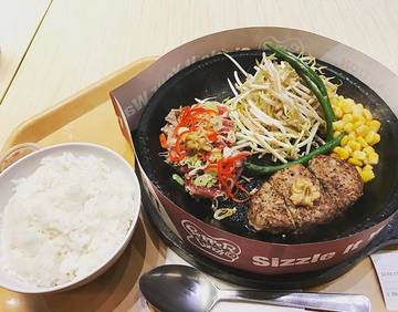 #pepperlunch #grilled #hotplate #hot #meat #bbq #beef #rice #sizzle