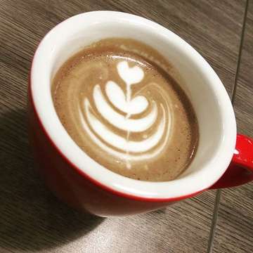 @lcb_bdg Belgium Latte
Hot drink after rainy day 😘