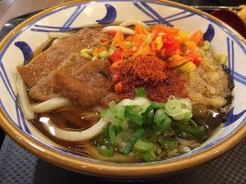 Kitsune udon ~ itadakimasu 🍜 #dinner #oishii #japanese #happysunday #instadaily #instaphoto #instafood #instaupdate #stephsupdate