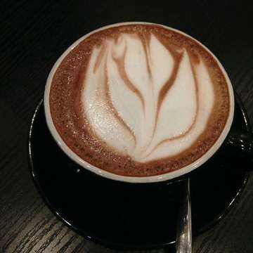 Wooyoo caffe 
##chocolate 
#frenechFries 
#potatoNuggets
#MilkyShakeBobba Lychee
#caffe mochaa