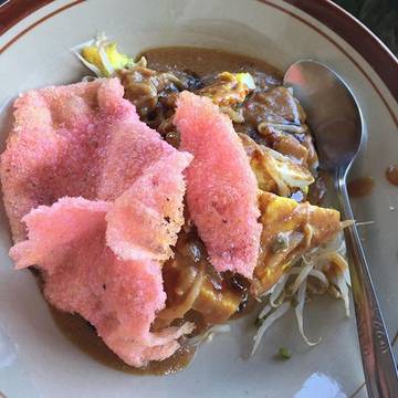 Kupat Tahu Gempol 
#kupattahugempol #kulineran #traditionalfood #bandung #thelegend