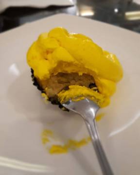 Mango cupcake..
Kuning2 kaya apa hayooo..wkwkwkk