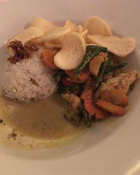 #ThaiGreenCurry #yummy #bali #hot #food #resturant  #bistrobatukalirestaurant