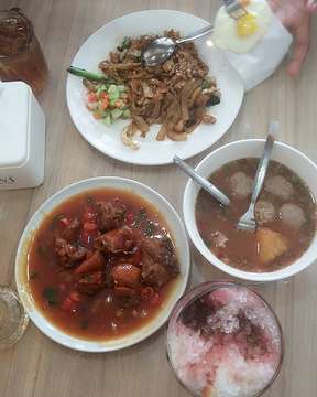 Bakso Lapangan Tembak Senayan - photo 2