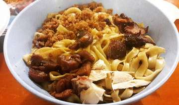 Bakmi Lebar (bukan panjang) 
#bakmi #lunch #food #culinary #noodle #pasarmoi