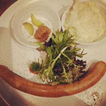 #jajan #makanenak #jakartabarat #germanfood #puriindahmal #instafood #foodporn #foodie #food #foodgasm #foodpics #dinner #foodstagram